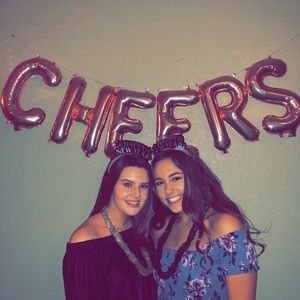 Meet your Posher, Anya